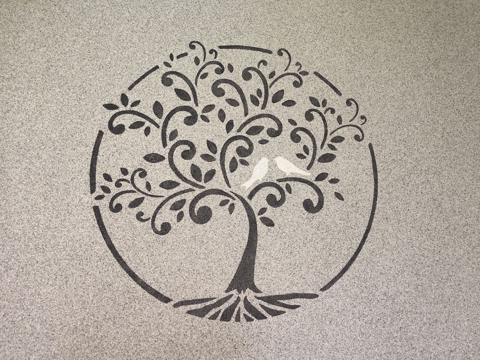 Trabalho de resina de seixo da Arte&Casa